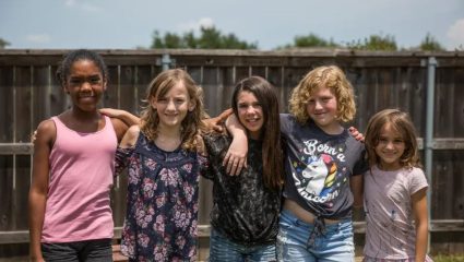 आता थांबायचं नाय ! तृतीयपंथीय मुलांच्या पालकांसाठी सरकारचा मदतीचा हात, काय आहे ‘ही’ योजना ?