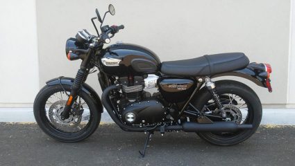 Classic 350 ची क्रेझ कमी होणार? Triumph ची नवीन बाईक मार्केट गाजवण्याचा तयारीत