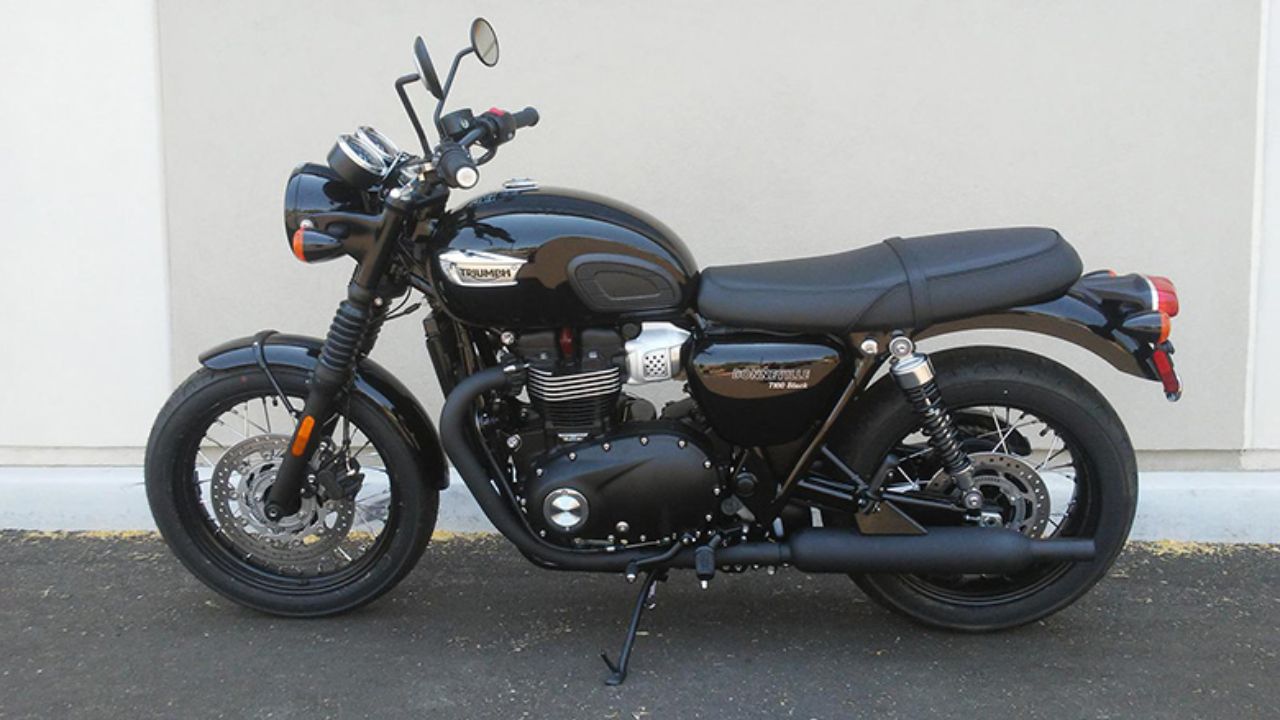 Classic 350 ची क्रेझ कमी होणार? Triumph ची नवीन बाईक मार्केट गाजवण्याचा तयारीत