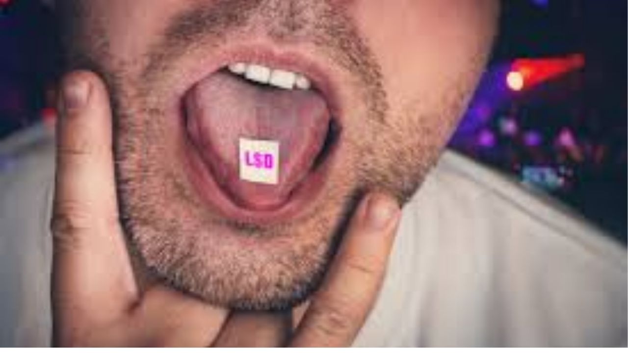 Nagpur Crime: नागपुरात ‘LSD’ ड्रग्सचा शिरकाव; पोलिसांची मोठी कारवाई, विद्यार्थ्यांमध्ये वाढत्या व्यसनामुळे चिंता