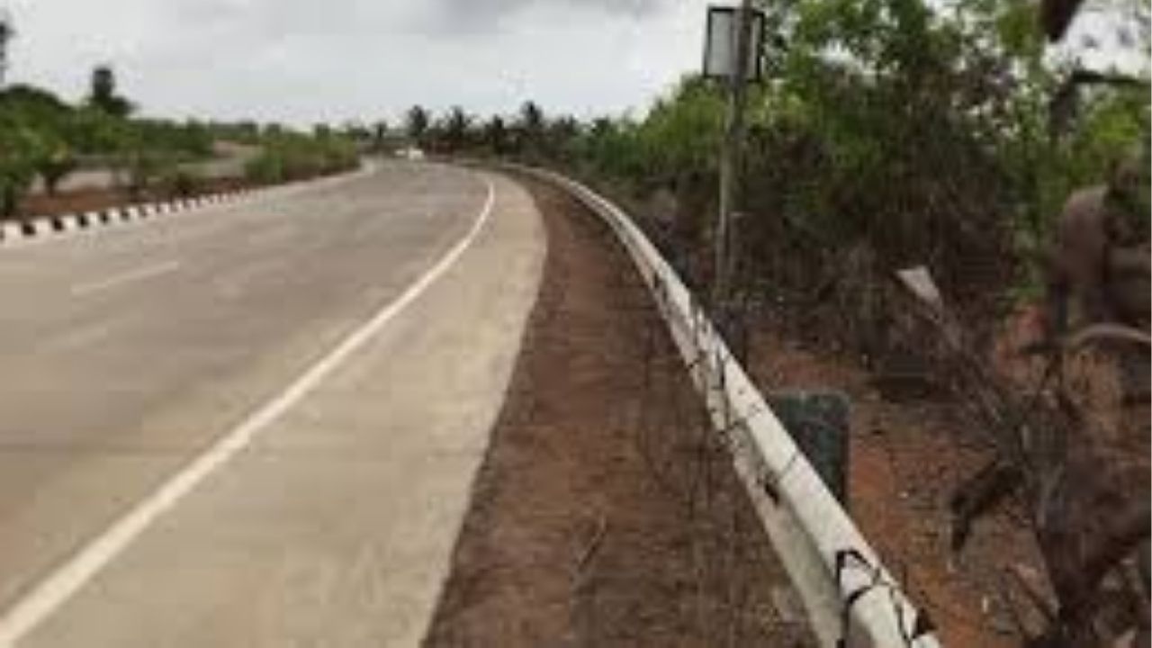 Raigad Crime: रायगडमध्ये अज्ञात महिलेचा आठ दिवस जुना मृतदेह आढळला; हत्या की घातपात?