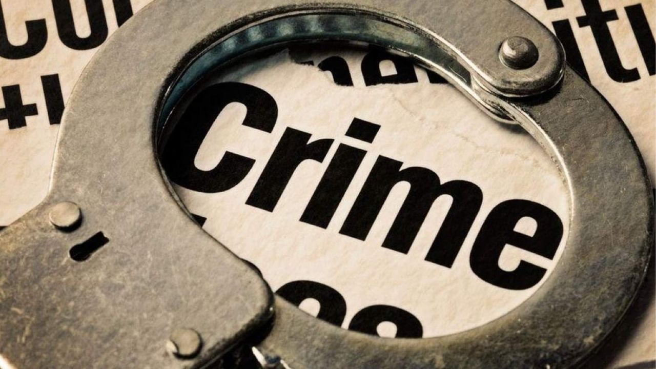 Kalyan Crime: कल्याणमध्ये भररस्त्यात तरुणीसोबत गैरवर्तन; नागरिकांनी आरोपीला पकडून पोलिसांच्या केले हवाली