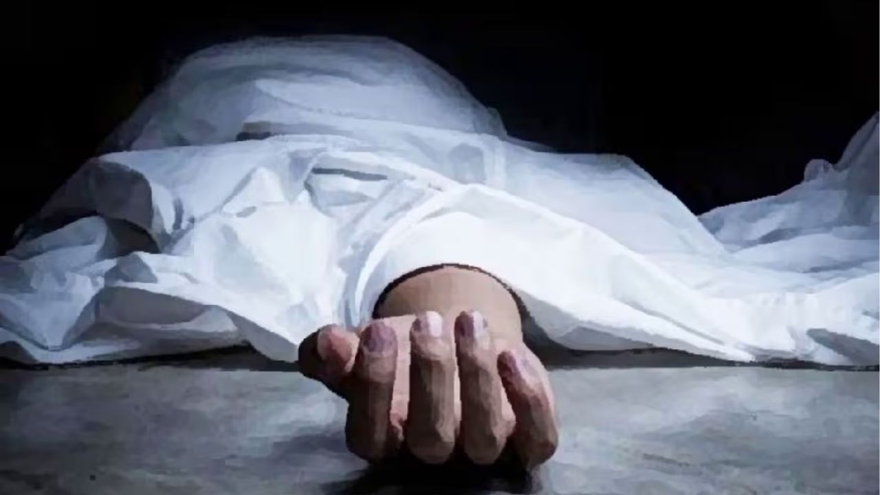 Solapur Crime: मुलासाठी डायपर आणण्यासाठी घराबाहेर पडला अन् मृतावस्थेत सापडला; आत्महत्या की घातपात?