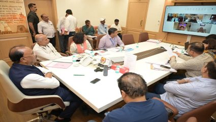 Pandharpur News : यमाई तलावालगतची जमीन हस्तांतरणाबाबत जिल्हाधिकाऱ्यांना तात्काळ प्रस्ताव सादर करण्याचे महसूलमंत्र्यांचे निर्देश
