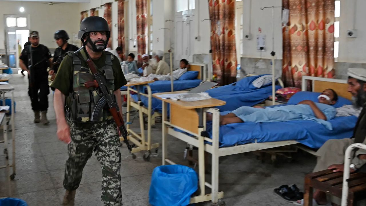 Bajaur Attack: पाकिस्तानी लष्कराच्या तळावर आत्मघाती स्फोट; TTPच्या ‘इस्तशहादी’ पथकाचा भीषण हल्ला, 15 जवान ठार