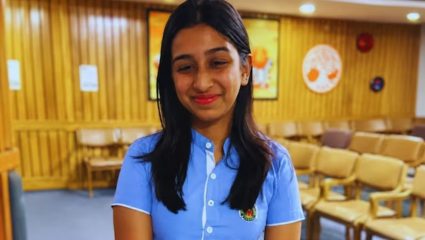 CBSE 12th Topper: इंग्रजी आणि राज्यशास्त्रात १०० पैकी १००! सीबीएसई टॉपर सुरभी मित्तलची ही मार्कशीट पाहिलीत का?