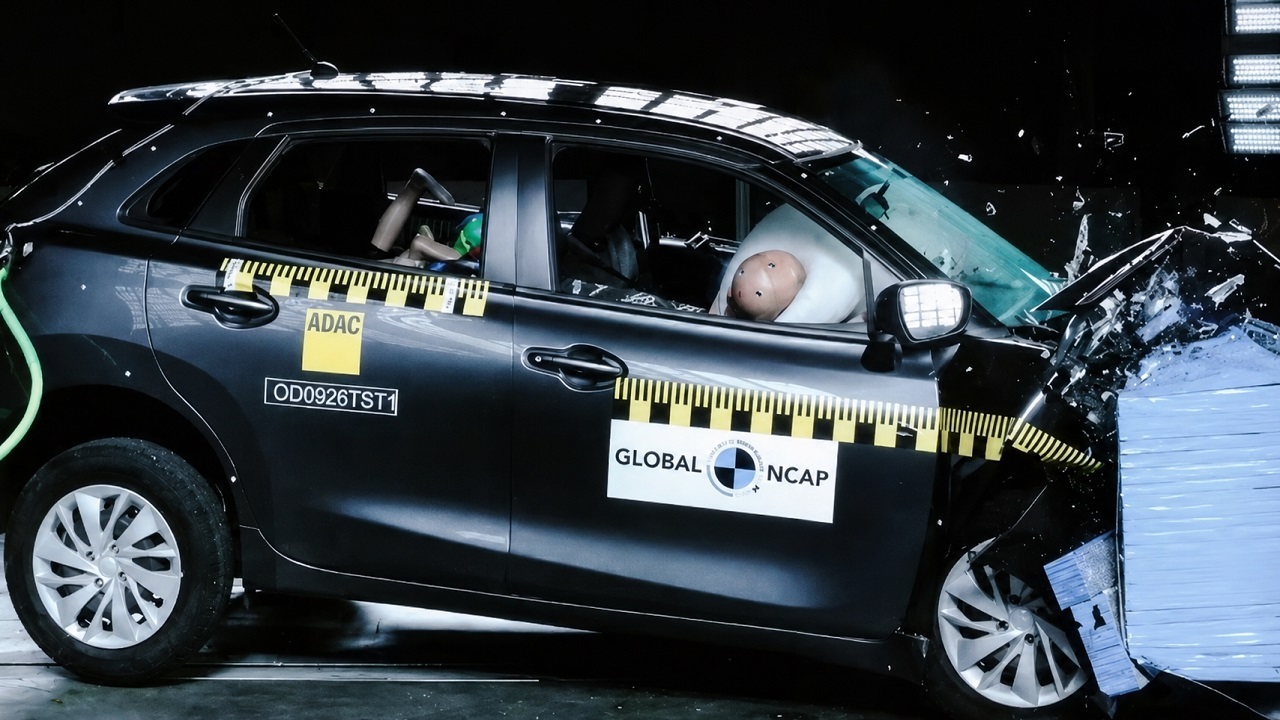 क्रॅश टेस्टमध्ये फेल झाली Toyota ची ‘ही’ कार; Safety मध्ये मिळाले शून्य रेटिंग
