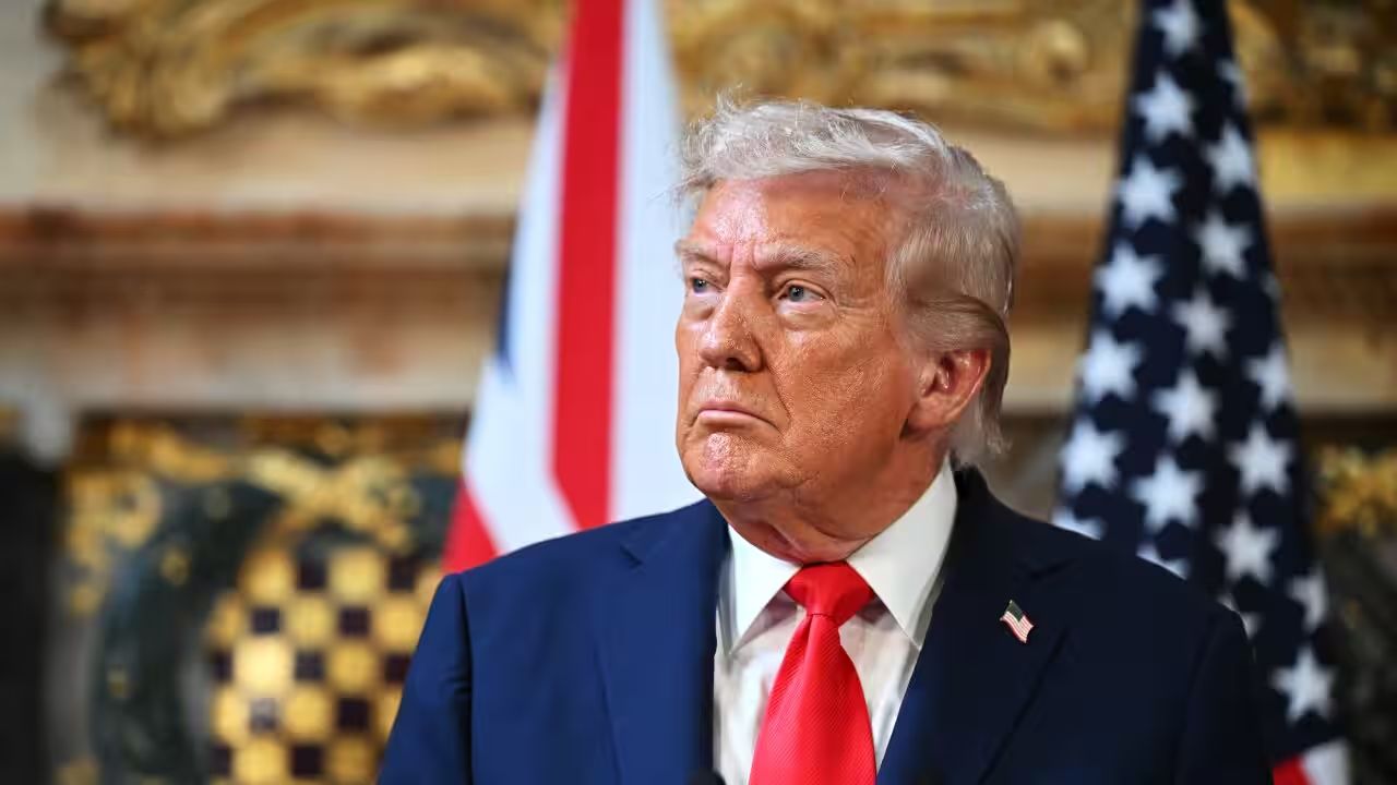 Donald Trump यांचे वर्चस्व संपणार? इराणसोबतच्या वादामुळे लोकप्रियतेत घट, आगामी निवडणुकीपूर्वीच सर्वेक्षणाने उडवली झोप