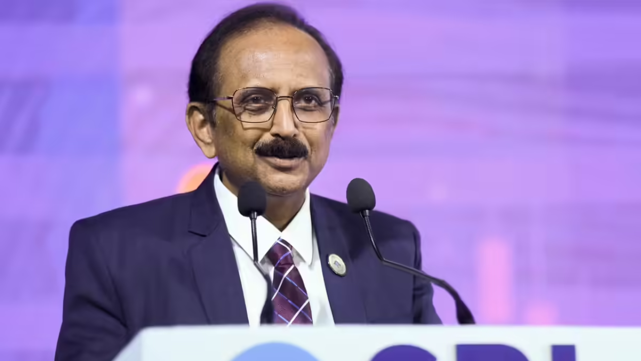 AI वर आधारित बँकिंगबाबत SBI चं मोठं विधान,  म्हणाले, “मनुष्यबळ, कौशल्ये आणि नेतृत्व…”