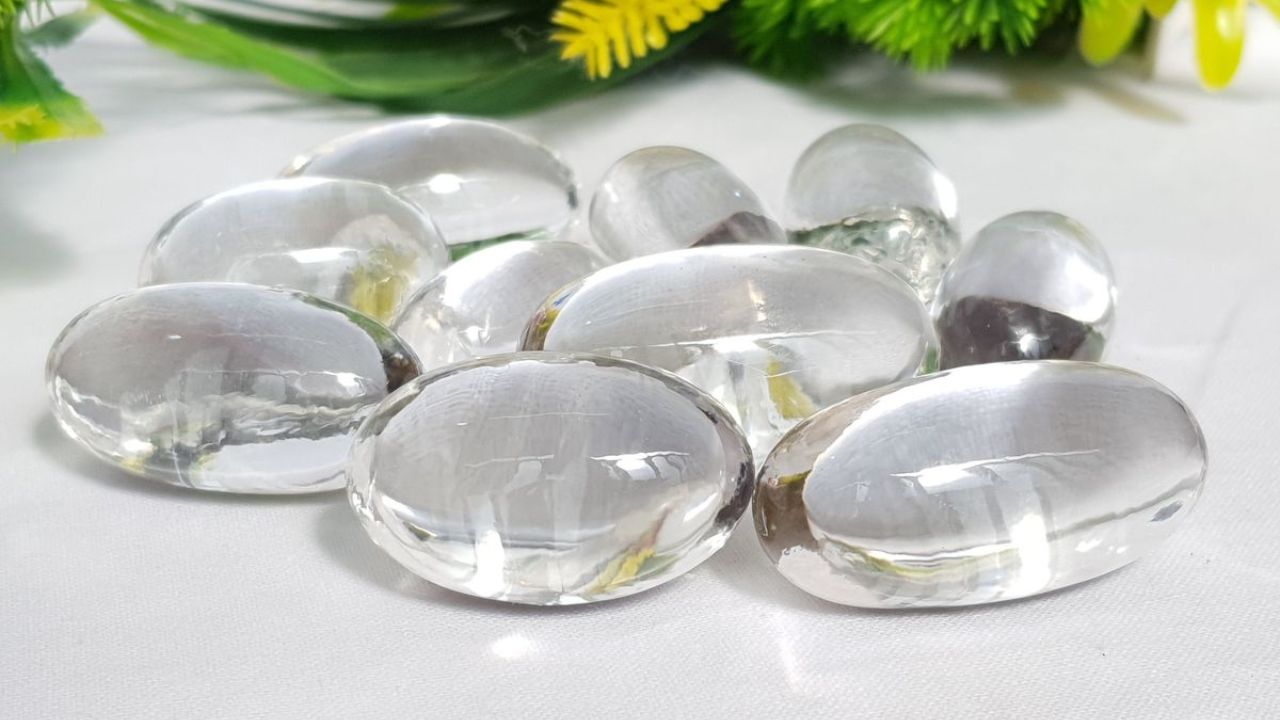 Gemology: धनप्राप्तीसाठी प्रसिद्ध असलेले हे रत्न; परिधान करण्यापूर्वी जाणून घ्या महत्त्वाच्या गोष्टी
