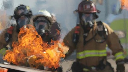 Firefighters Memorial Day: कर्तव्य आणि त्याग! आगीच्या ज्वालांशी लढा देऊन इतरांना जीवनदान देणाऱ्या शूर जवानांना सलाम