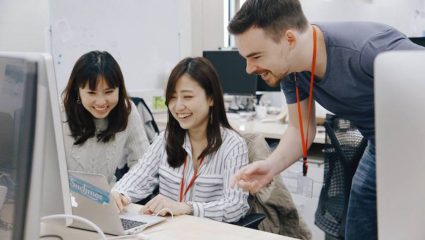 Internship in Japan: जपानला जाऊन काम करायचंय? मग जपानच्या ‘या’ इंटर्नशिपबद्दल नक्की जाणून घ्या..