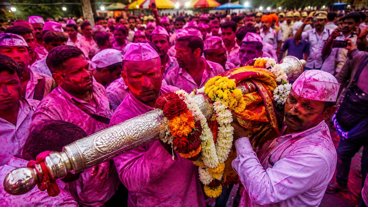 Jyotiba: ज्योतिबाच्या यात्रेतील सासनकाठी परंपरा नेमकी काय ते जाणून घ्या