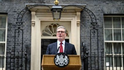 UK Politics: ब्रिटनमध्ये सर्वात मोठं राजकीय संकट! निवडणुकीत सत्तेचा पत्ता कट, ‘Epstein Files’च्या वादळात अडकले PM Keir Starmer