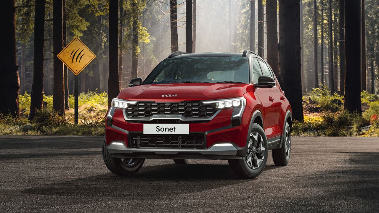 फक्त 1 लाख रुपयांचे डाऊन पेमेंट देऊन घरी आणा Kia Sonet चे ऑटोमॅटिक व्हेरिअंट! किती असेल दरमहा EMI? समजून घ्या संपूर्ण गणित