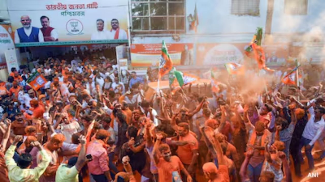 Who is Next CM of West Bengal;  भाजपच्या ऐतिहासिक विजयानंतर मुख्यमंत्रीपदासाठी ५ दिग्गज शर्यतीत !