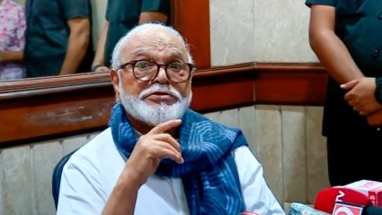 Maharashtra Politics: सुनेत्रा पवारांच्या राजीनाम्यानंतर राष्ट्रवादीची रिक्त जागा कोणाला? भुजबळांच्या माघारीमुळे पेच वाढणार
