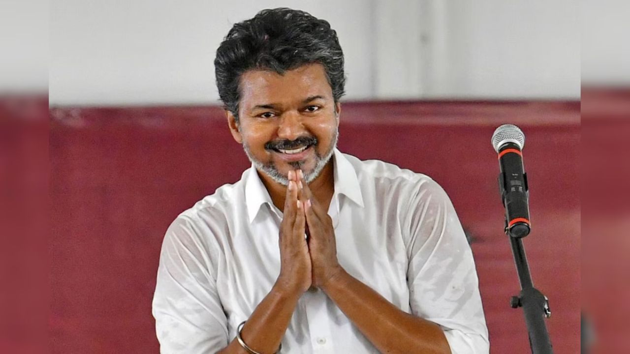 Tamil Nadu Political Crisis: तमिळनाडूत ‘महाराष्ट्र पॅटर्न’ची पुनरावृत्ती; कट्टर विरोधक डीएमकेचाही बाहेरून पाठिंबा जाहीर