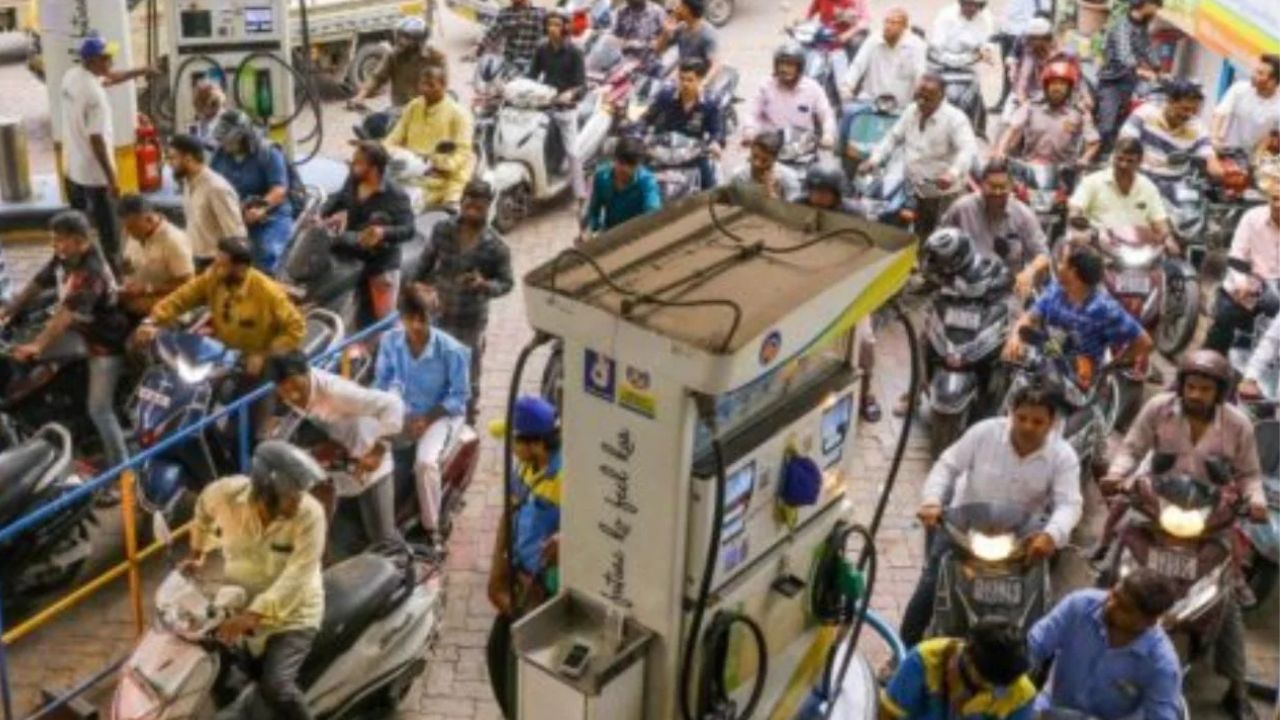 Fuel Shortage Rumors: उन्हाळ्यातील शेतीकामांना ‘ब्रेक’? डिझेलच्या पीक पिरीयडमध्येच संभाजीनगरमध्ये इंधन तुटवडा