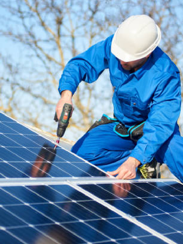 छतावर Solar Panel लावण्याचे 'हे' आर्थिक फायदे