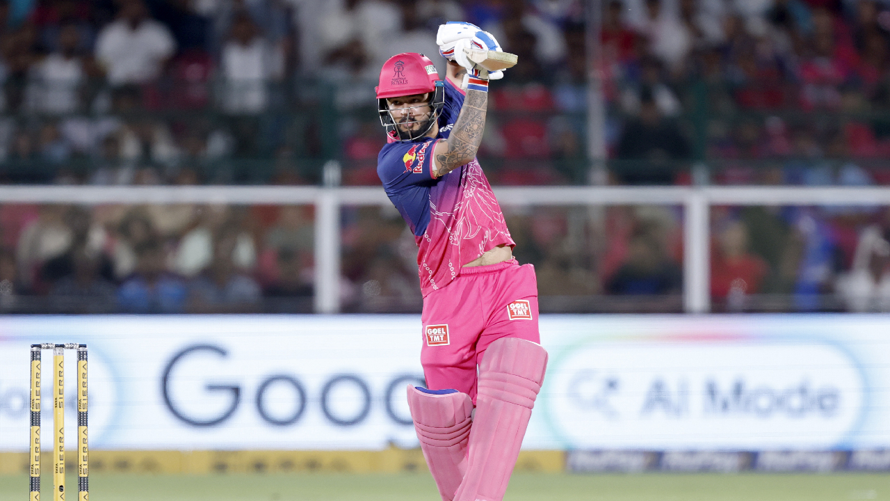 ई-सिगरेट ओढा अन् उपकर्णधार व्हा! INDIA Team A मध्ये जबाबदारी देताच BCCI ट्रोल, ‘हे’ खेळाडू बाहेर