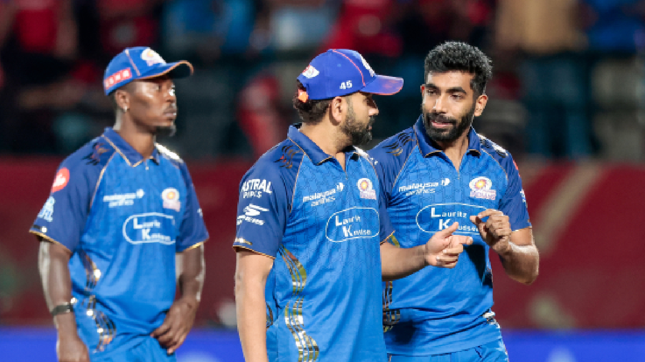 संकटे आली दारात! IPL 2026 मध्ये MI ला प्रचंड मोठा धक्का; ‘हे’ शिलेदार जखमी अन्…