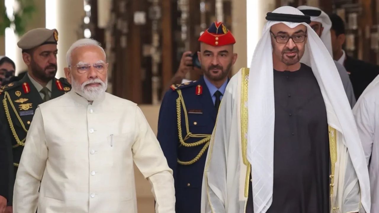 PM Modi: भारताकडे नेहमीच राहणार 30 दशलक्ष बॅरल कच्च्या तेलाचा साठा; मोदींचा UAE सोबत ‘असा’ महाकारार, भारताला मिळालं कवच