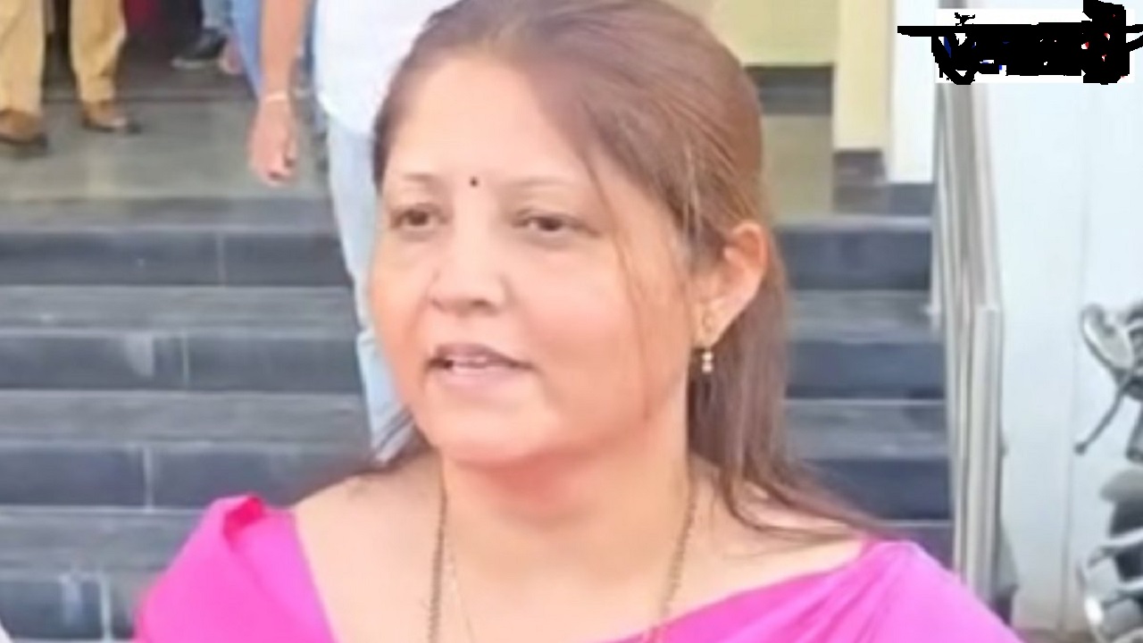 Ashok Kharat Case : प्रतिभा चाकणकरांच्या अडचणींत वाढ होणार; ‘ईडी’कडून समन्स जारी