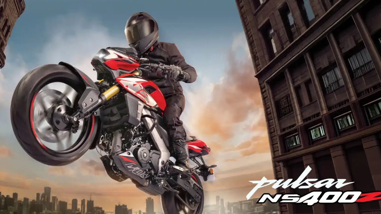Bajaj ने ग्राहकांना दिलं सरप्राईज! Pulsar NS400Z झाली स्वस्त, 40HP पॉवरमुळे वाढली क्रेझ