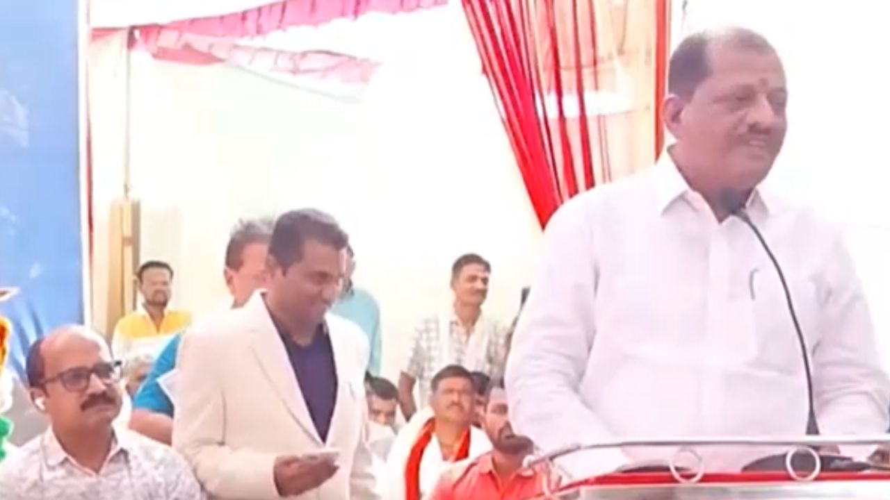 Sanjay Jadhav : “पक्षाशी प्रतारणा नको, पण…”; संजय जाधवांचे सूचक विधान राजकीय वर्तुळात चर्चेत