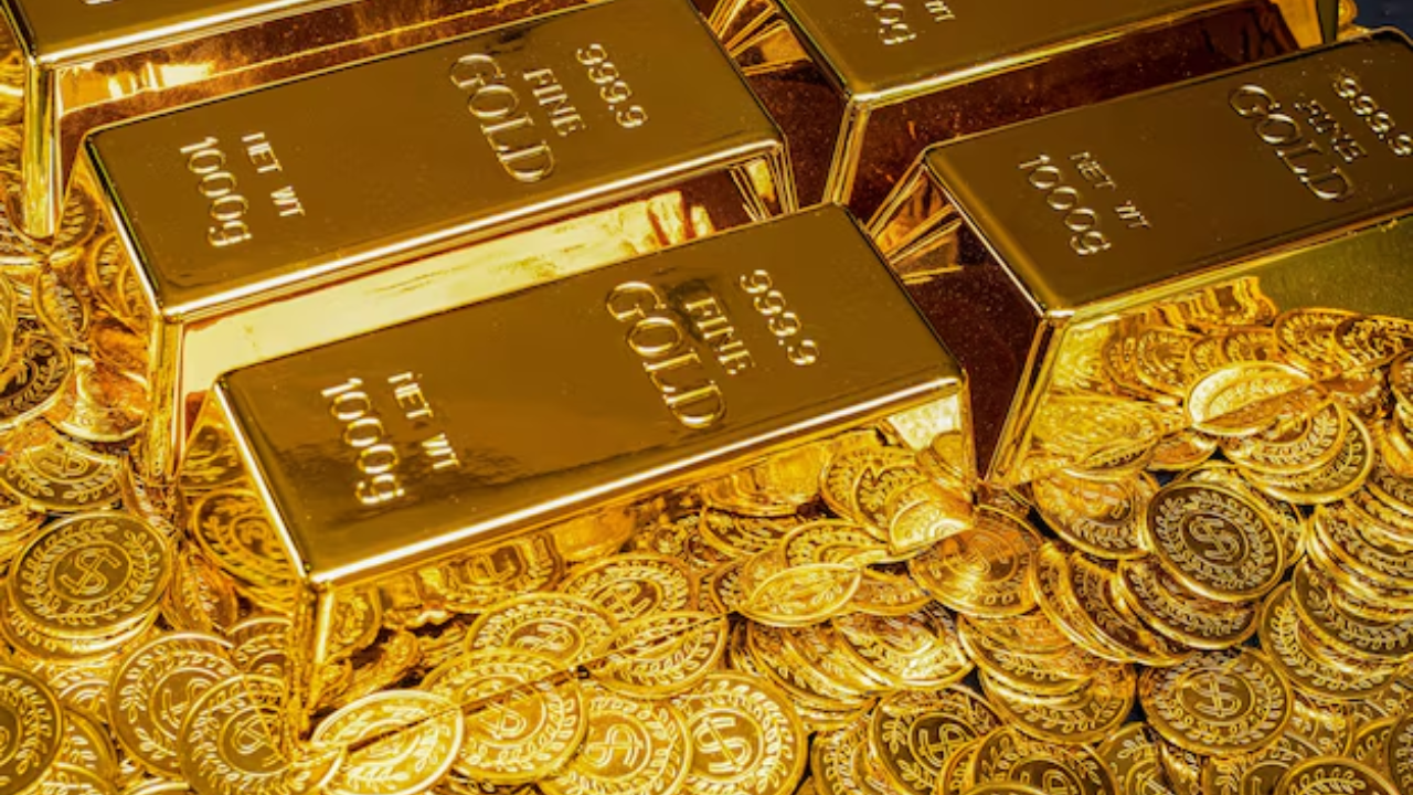 Gold Tips: दागिन्यांपेक्षा Gold Bar आणि Coins यांना डिमांड? तुम्ही कशात Invest केलं पाहिजे? जाणून घ्या ‘हे’ गणित