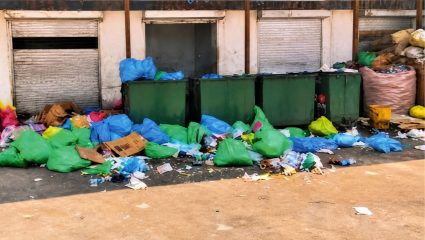 Mumbai News: कूपरमध्ये जैविक कचऱ्याचा खच! मनुष्यबळ, कंत्राटी वादांचा फटका थेट आरोग्य व्यवस्थेला