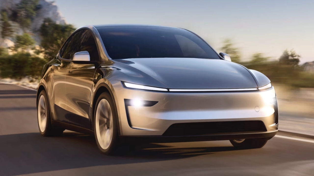 Tesla ची नवी कमाल! कारच्या छतामधून येणार थंड हवा, उन्हात गाडी तापन्यापासून सुटका!