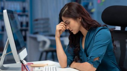 Summer Health Tips: कडाक्याच्या उन्हाळ्यात डोकेदुखीने हैराण झाला आहात? मग ‘हे’ घरगुती उपाय करून कायमचा मिळवा आराम