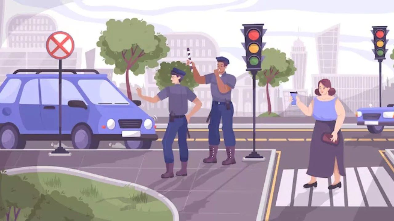 Delhi New Traffic Rules: दिल्लीत ट्रॅफिक नियम तोडणाऱ्यांची आता खैर नाही! चलानबाबत ५ मोठे नियम बदलले