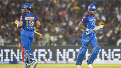 MI vs RCB Live Score: भुवीच्या भेदकमाऱ्या पुढे मुंबईचे फलंदाज हतबल! RCB समोर १६७ धावांचे आव्हान; तिलक वर्माची ५७ धावांची खेळी