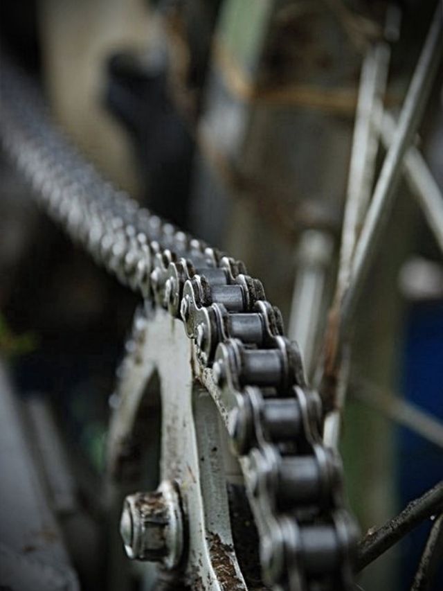 Monsoon मध्ये Bike Chain ची काळजी कशी घ्यावी?