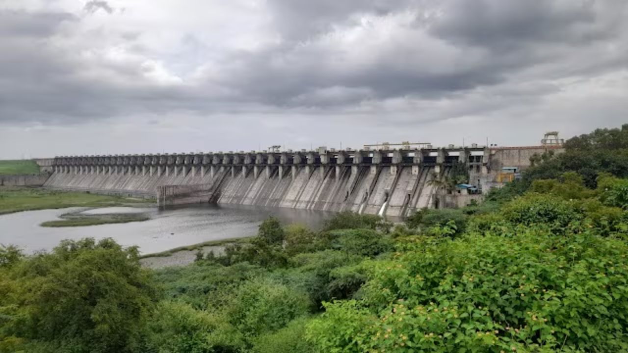 Ujni Dam: उजनी धरणाचे होणार ‘हेल्थ चेकअप’! जून २०२६ पासून केंद्रीय पथकाकडून सखोल तपासणी; ड्रोन आणि डिजिटल तंत्रज्ञानाचा वापर