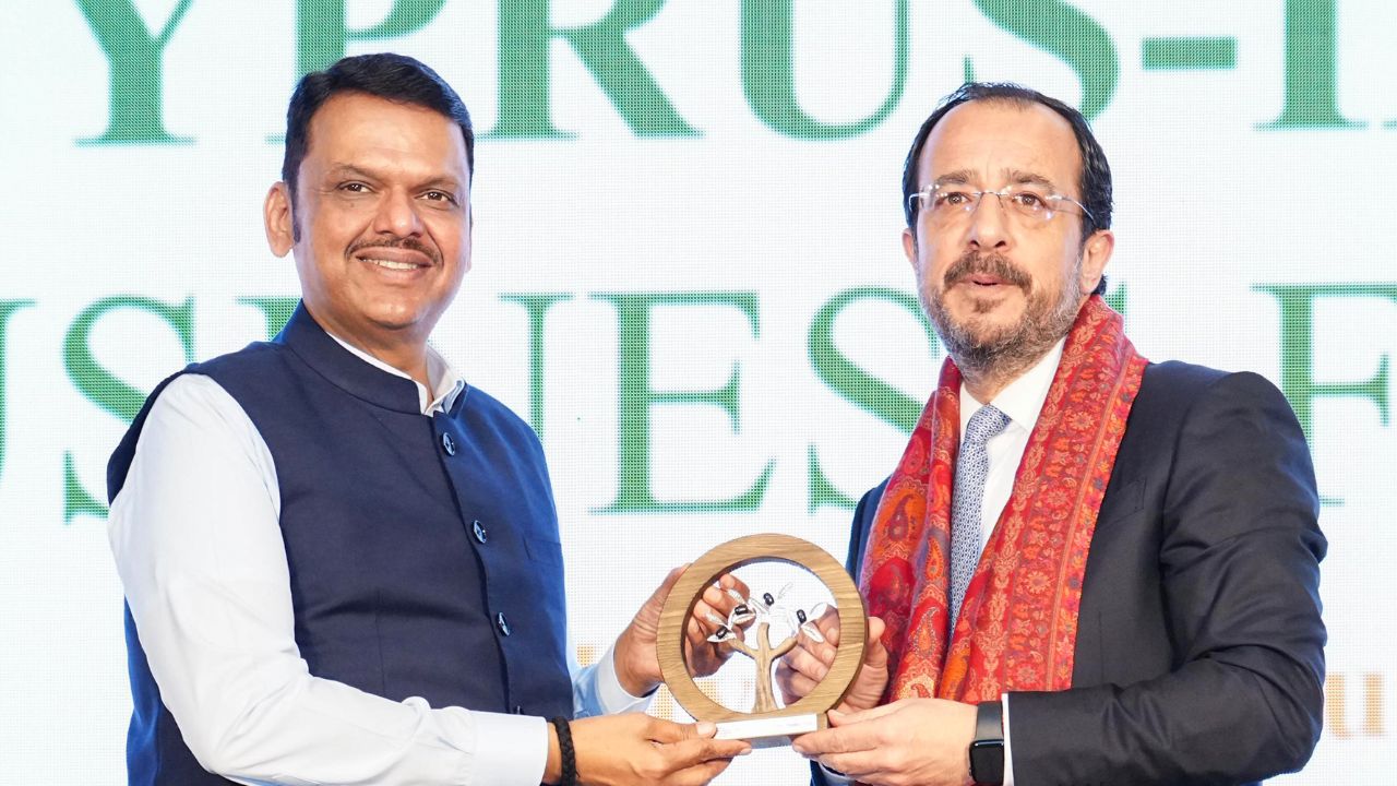 भारत-सायप्रस मैत्री होणार अधिक मजबूत, सायप्रसच्या राष्ट्र्पतींसोबत मुख्यमंत्री फडणवीस यांच्या मोठ्या घोषणा