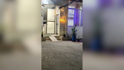 विज्ञानवादी हाफकिनमध्ये ” रात्रीस खेळ चाले”, अंधश्रद्धेला बळी न पडणाऱ्या आयएएस अधिकाऱ्याची गरज!