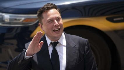 बापरे…एकाच दिवसात 45 अब्ज डॉलर कमावले; Elon Musk ची जगातील पहिला ‘ट्रिलियनेअर’ बनण्याच्या दिशेने वाटचाल, आणखी संपत्ती…
