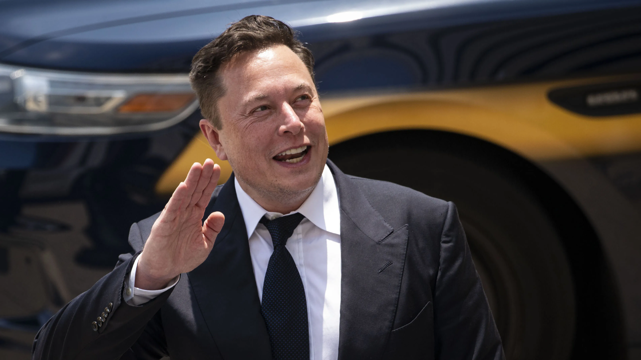 बापरे…एकाच दिवसात 45 अब्ज डॉलर कमावले; Elon Musk ची जगातील पहिला ‘ट्रिलियनेअर’ बनण्याच्या दिशेने वाटचाल, आणखी संपत्ती…