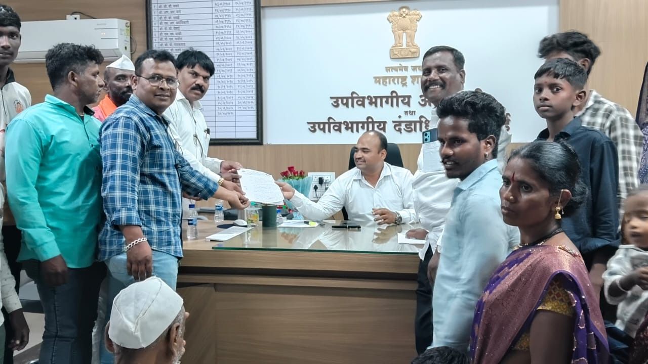 Vadgaon News : मूलभूत सुविधांसाठी वडगावमधील नंदीवाले समाजाचा लढा; आधार, रेशन, मतदान हक्कांपासून वंचित