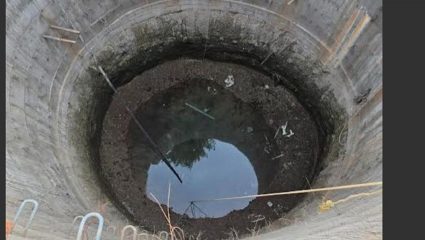 ओतूर परिसरात विहिरींनी गाठला तळ; उन्हाळ्यामुळे भीषण पाणीटंचाई, टोमॅटो-मिरची पिके संकटात