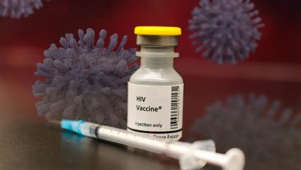 AIDS Vaccine Day: एका रोग आणि विज्ञानाचे महायुद्ध! का साजरा केला जातो ‘जागतिक एड्स लस दिन’? वाचा यामागचा रंजक इतिहास