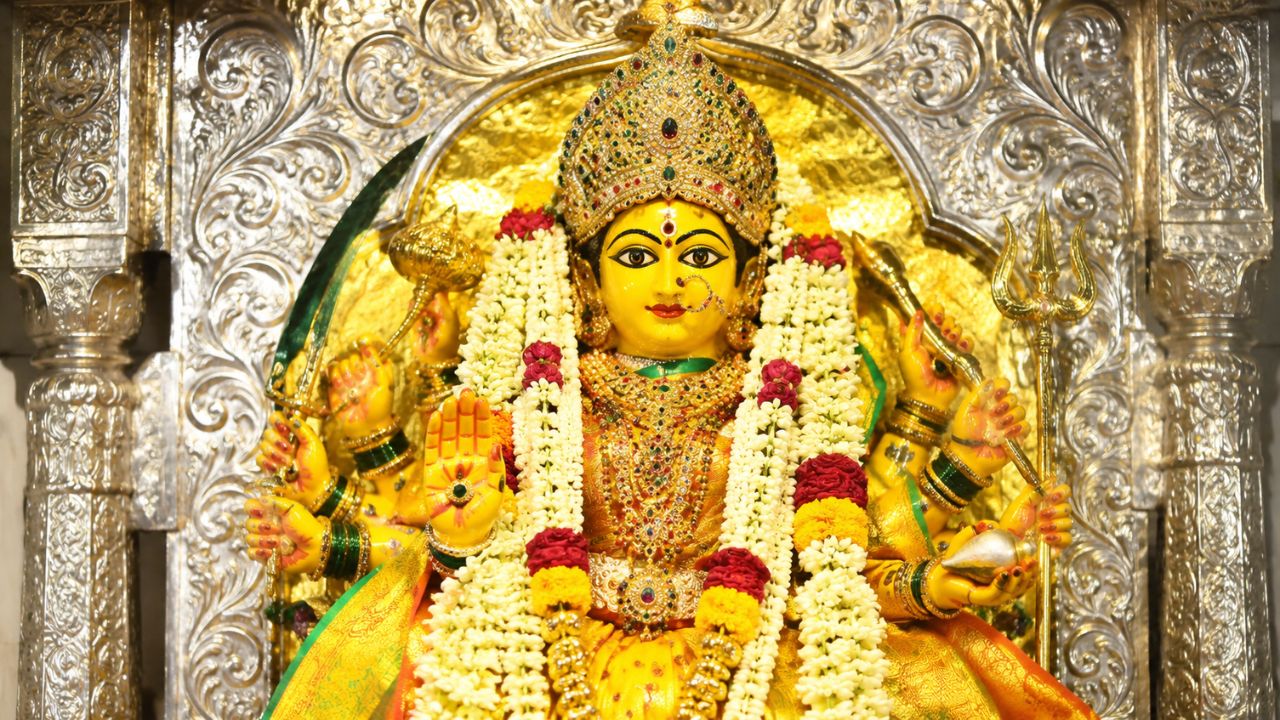 Yellow Jogeshwari Devi: कोण आहे पिवळी जोगेश्वरी, जाणून घेऊया या देवीचा इतिहास आणि महिमा