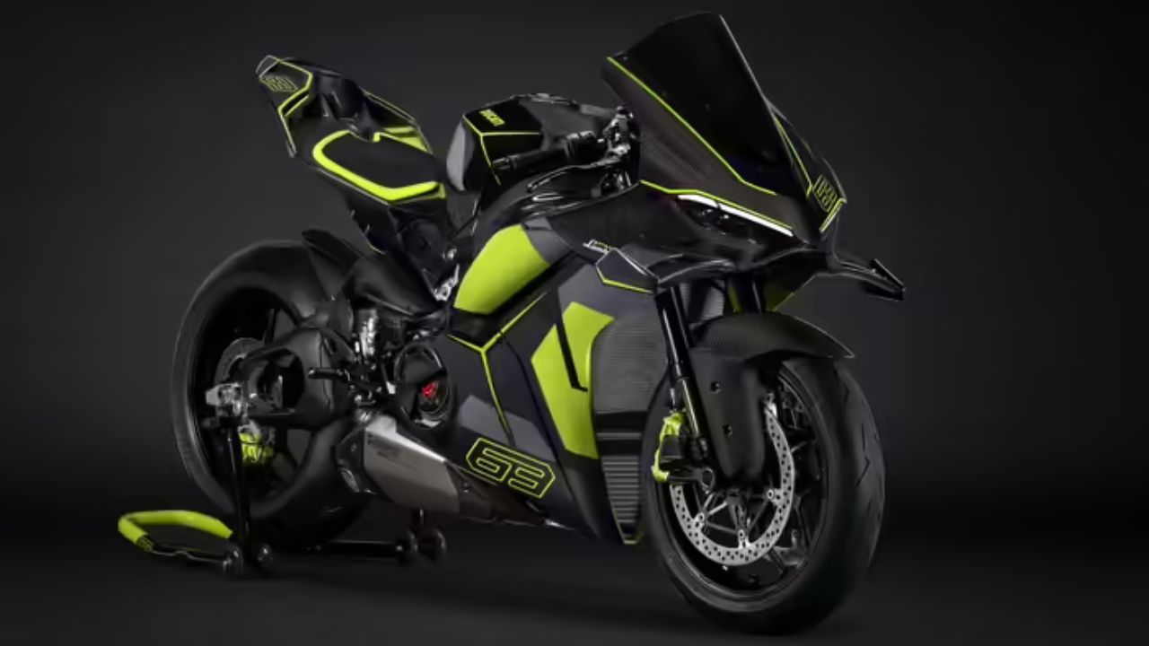 Ducati Panigale V4 ची भारतात एन्ट्री; लॉंच होताच Sold Out, किंमत ऐकून बसेल धक्का