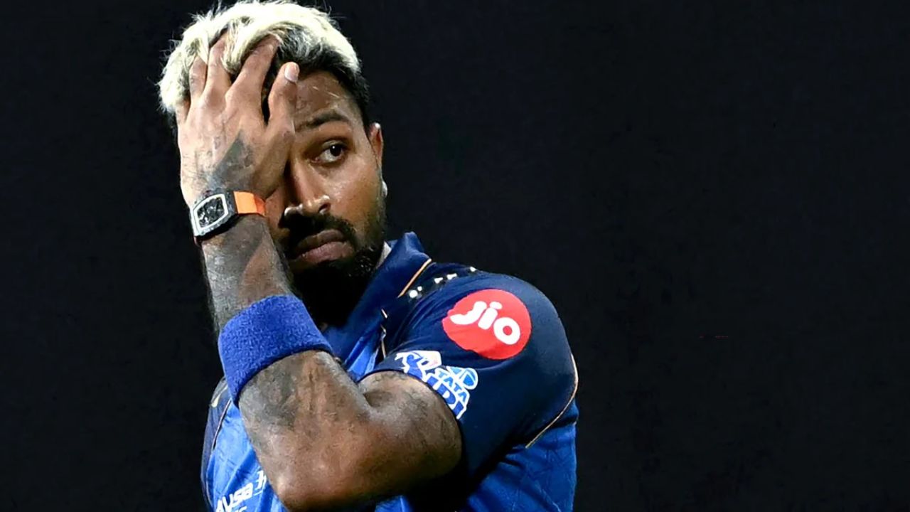 झेल सुटला अन् हार्दिकचा पारा चढला, BCCI ची मोठी कारवाई; MI Vs KKR सामन्यात नेमकं काय घडलं?