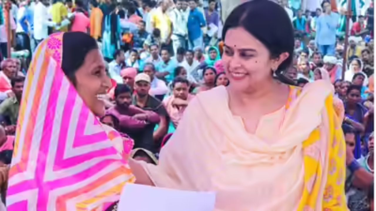 Success Story :”तू काय कलेक्टर आहेस का?” एका टोमण्याने IAS अधिकारी बनलेल्या डॉक्टरचा प्रवास वाचा आता एका क्लिकवर..