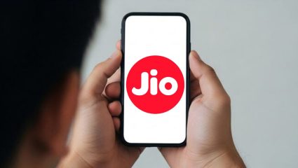 Jio Recharge Plan: यूजर्सना मोठा झटका! कंपनीचा आणखी एक स्वस्त प्लॅन बंद, काय आहे कारण?